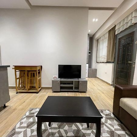 Modern 1 Bedroom City Apartment Tirana Eksteriør billede