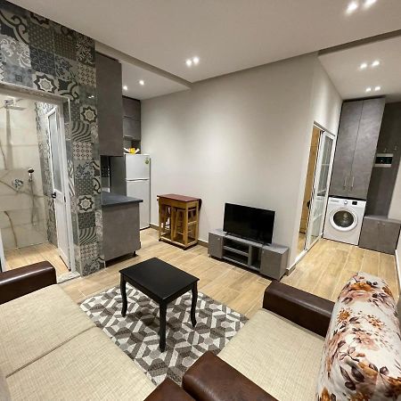 Modern 1 Bedroom City Apartment Tirana Eksteriør billede