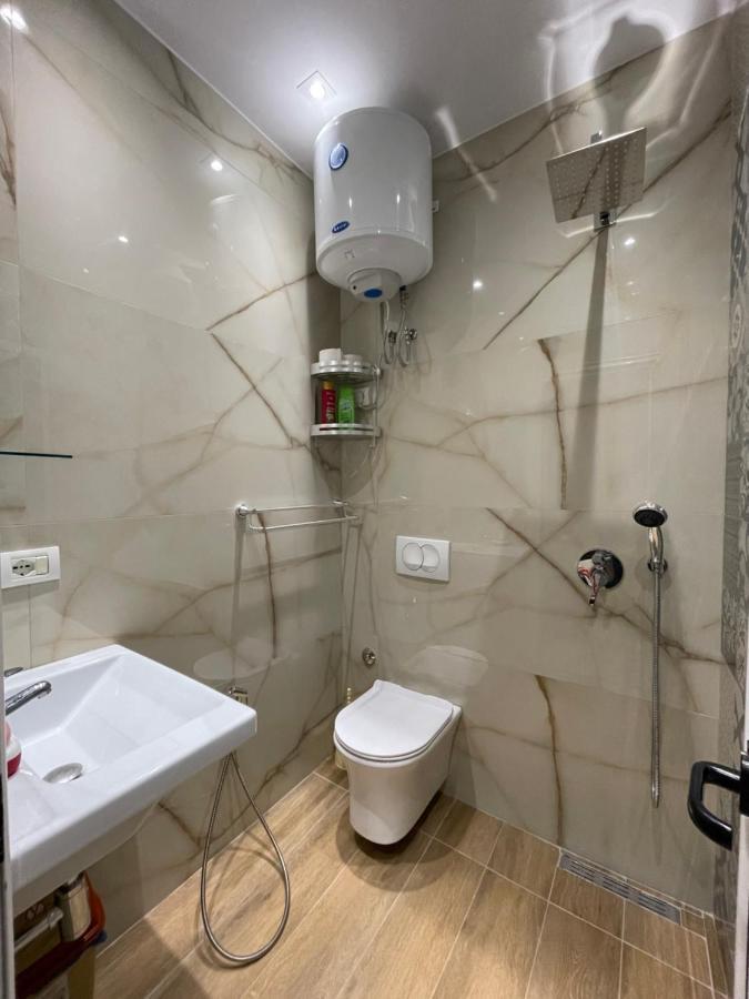 Modern 1 Bedroom City Apartment Tirana Eksteriør billede